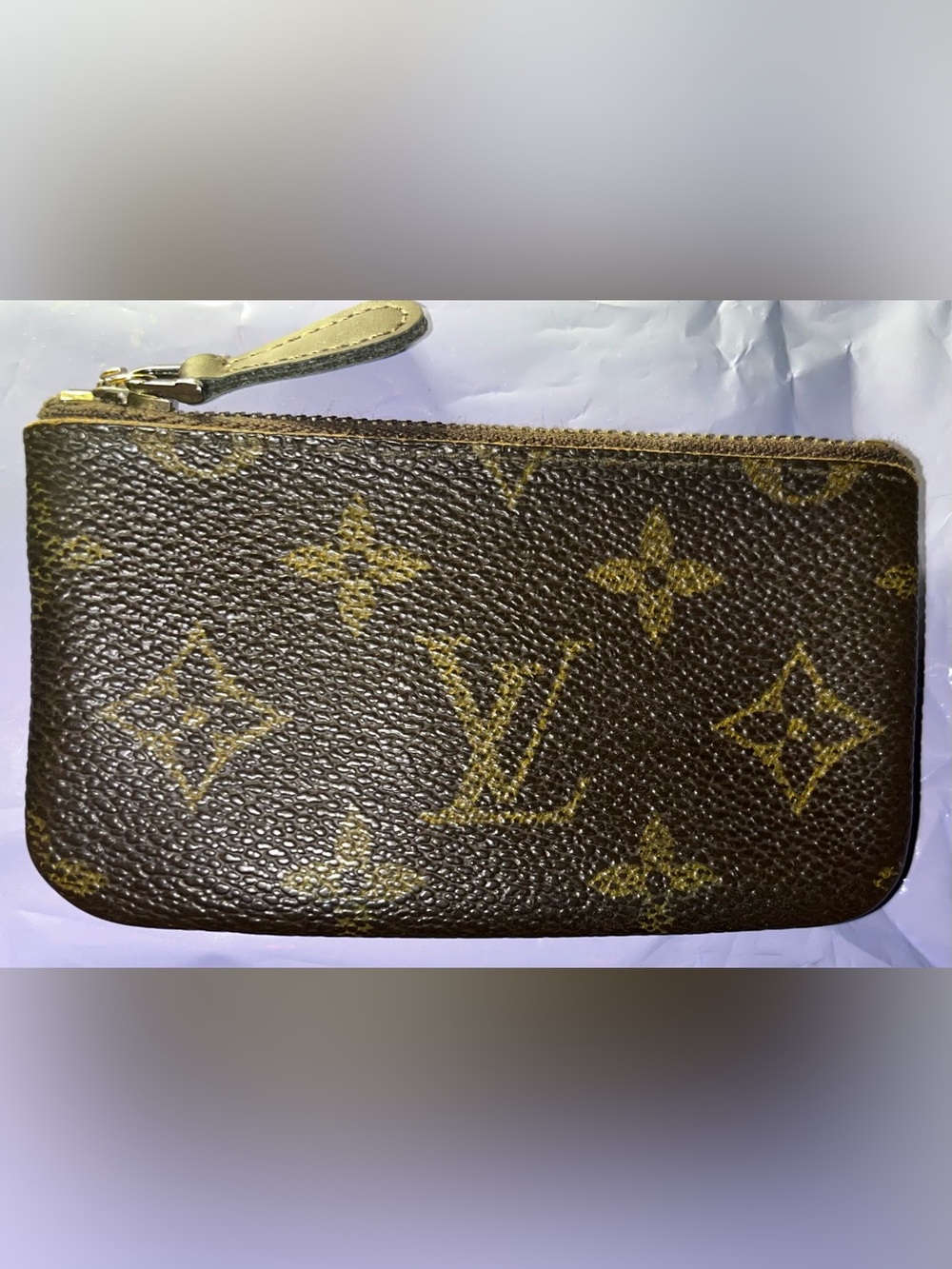 Louis Vuitton EUC Monogram Coin Pouch with Keychain Attachment With Authenticity